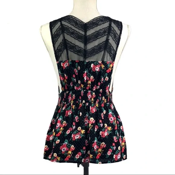 FREE PEOPLE | Black , boho,Floral,Lace, Peplum Top, sz small - Picture 4 of 5